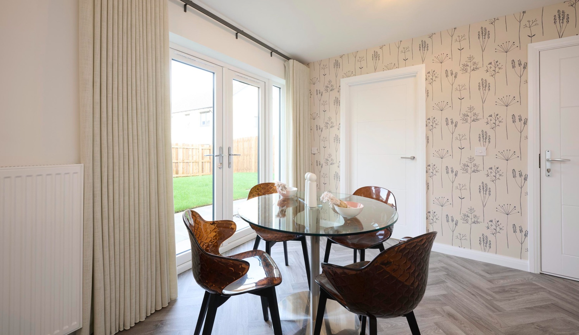 Etive showhome kitchen OPP 3