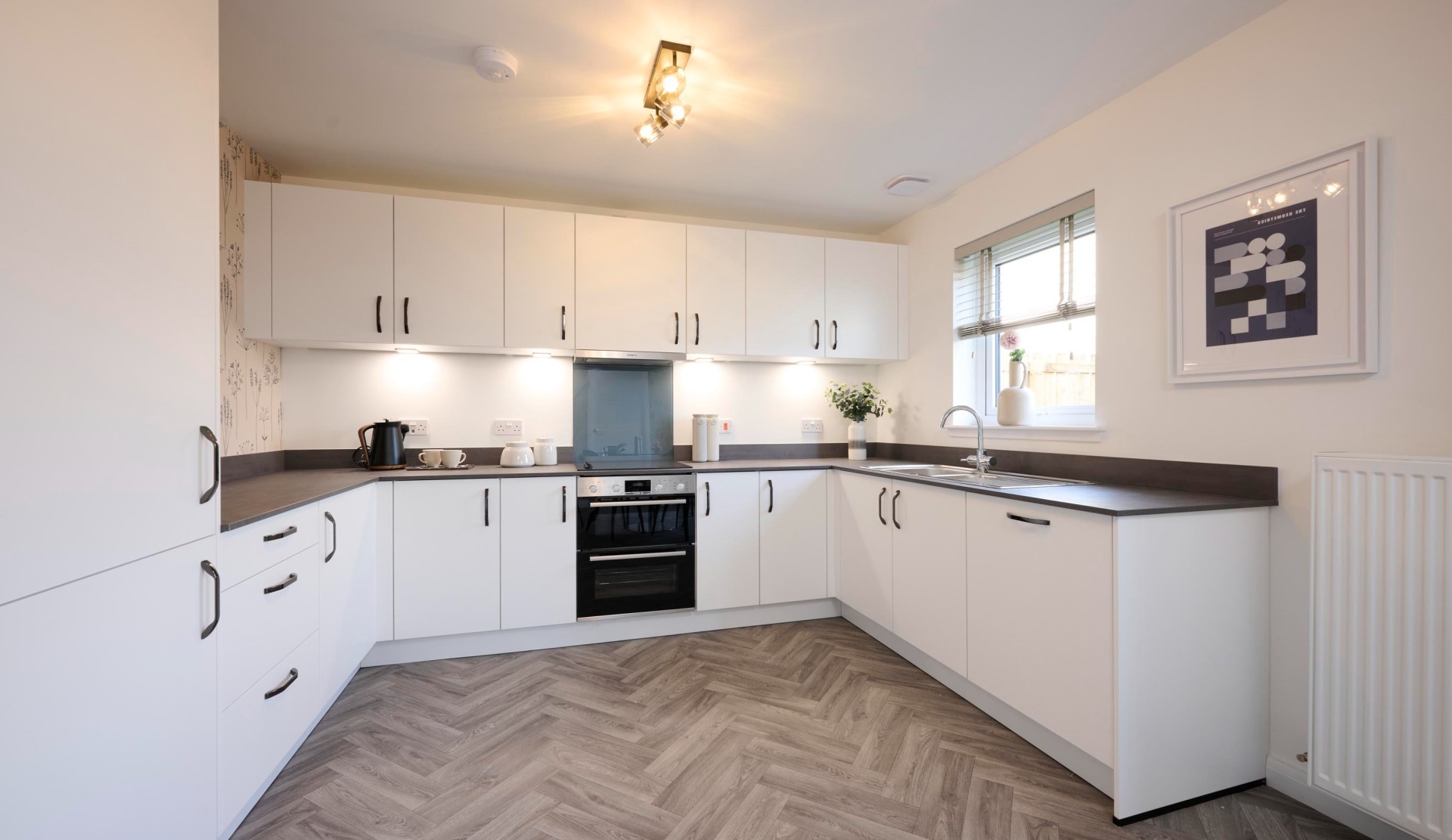 Etive showhome kitchen OPP 4