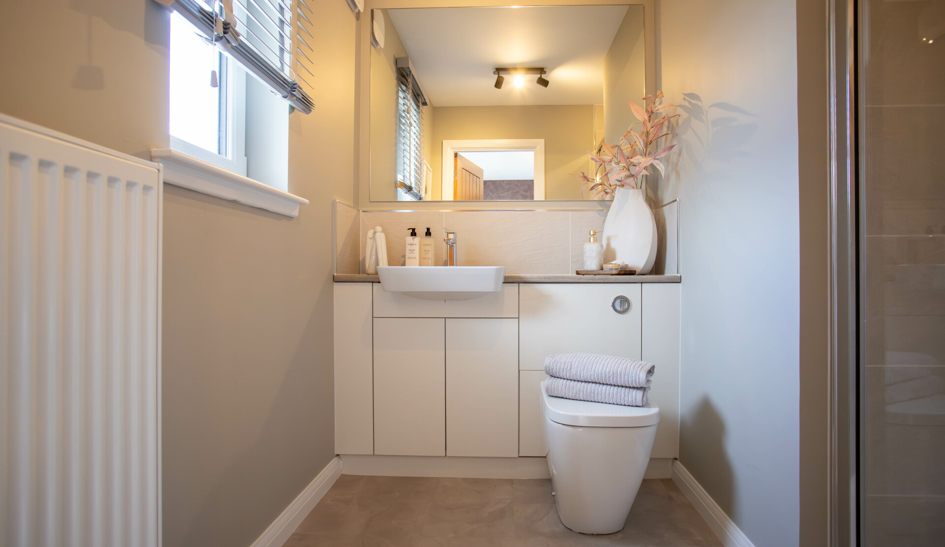 The Etive - showhome master bedroom en-suite