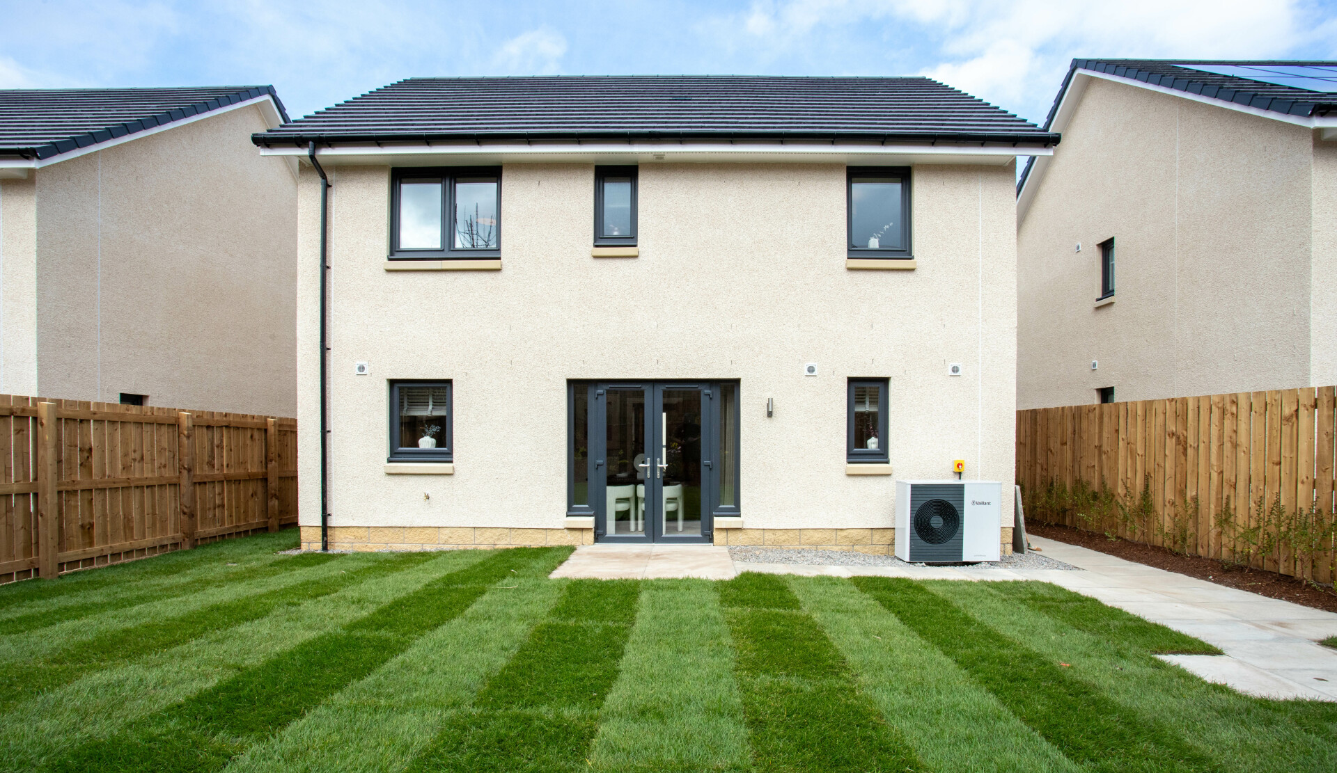 The Etive - showhome rear garden