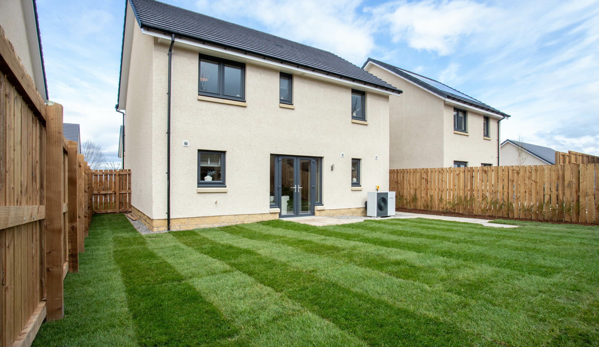 The Etive - showhome rear garden