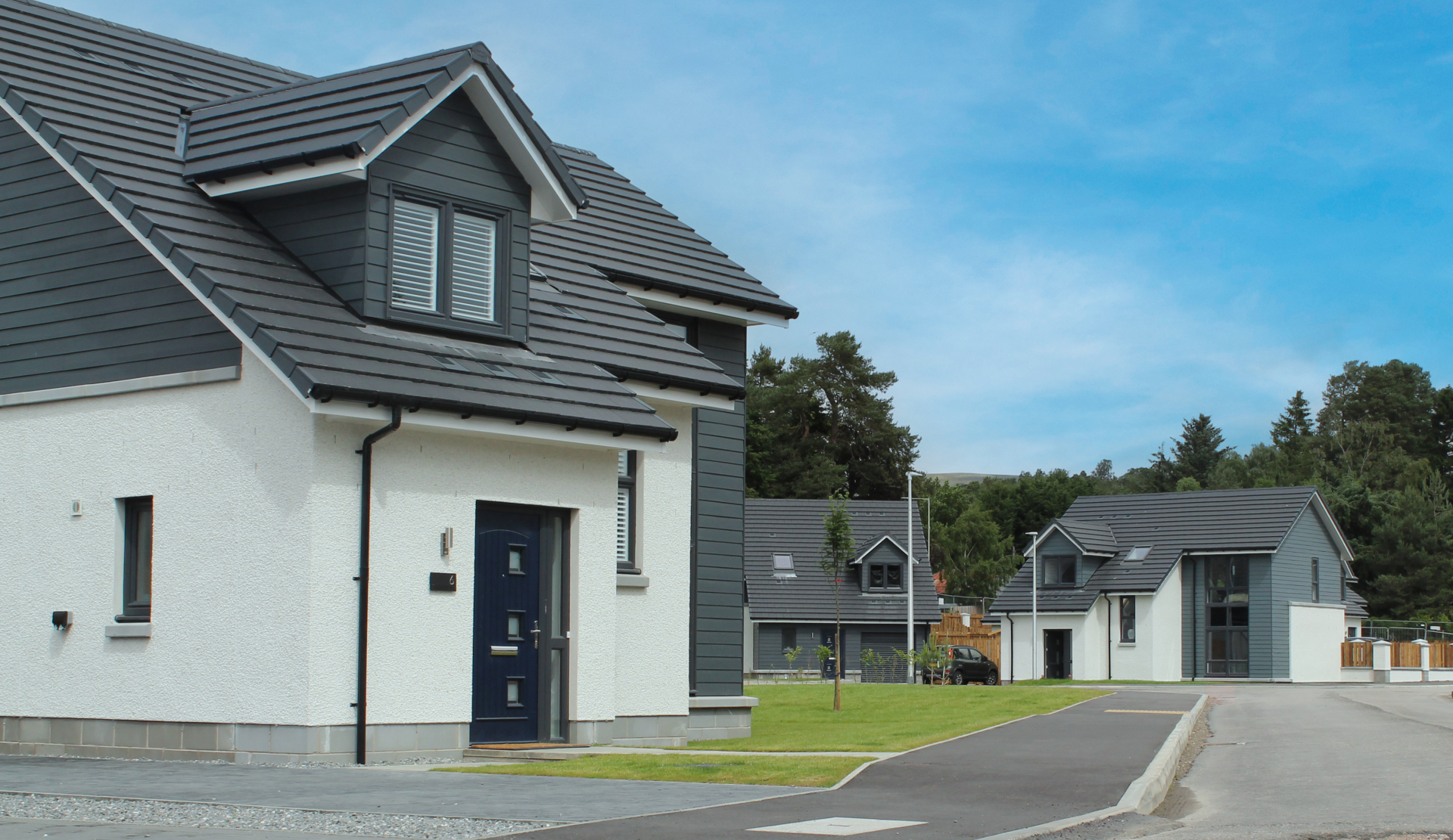 Spey Green street scene