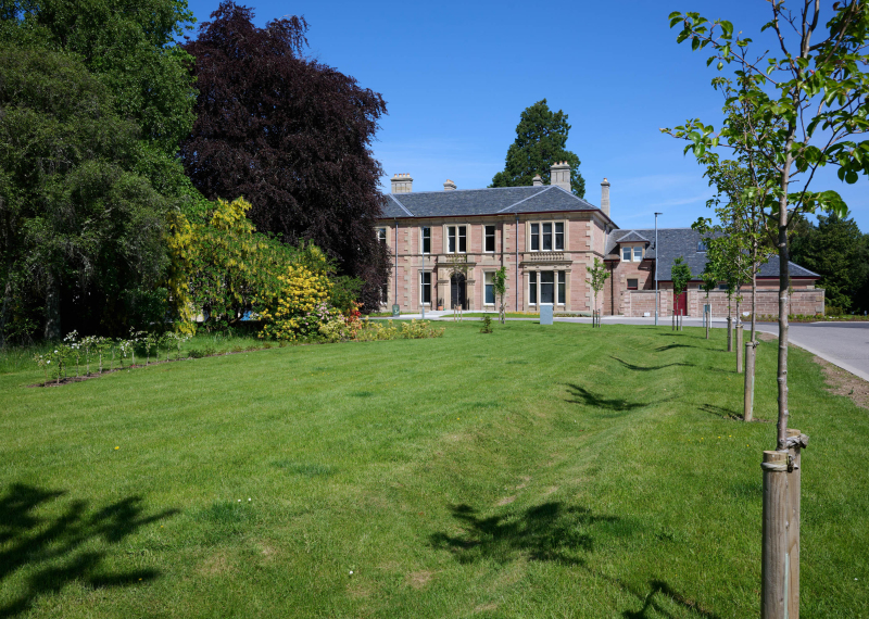 27526 Drummond Hill 0013